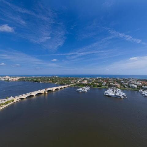 1100 S Flagler Drive 17a photo 1
