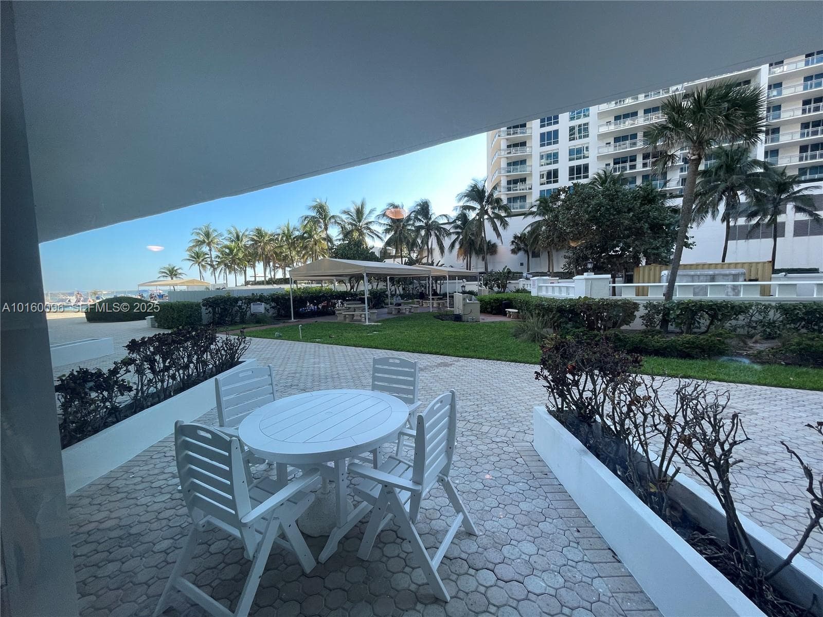 3505 S Ocean Dr 105 photo 6