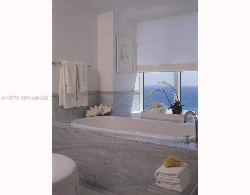 18911 collins ave 2705 photo 25