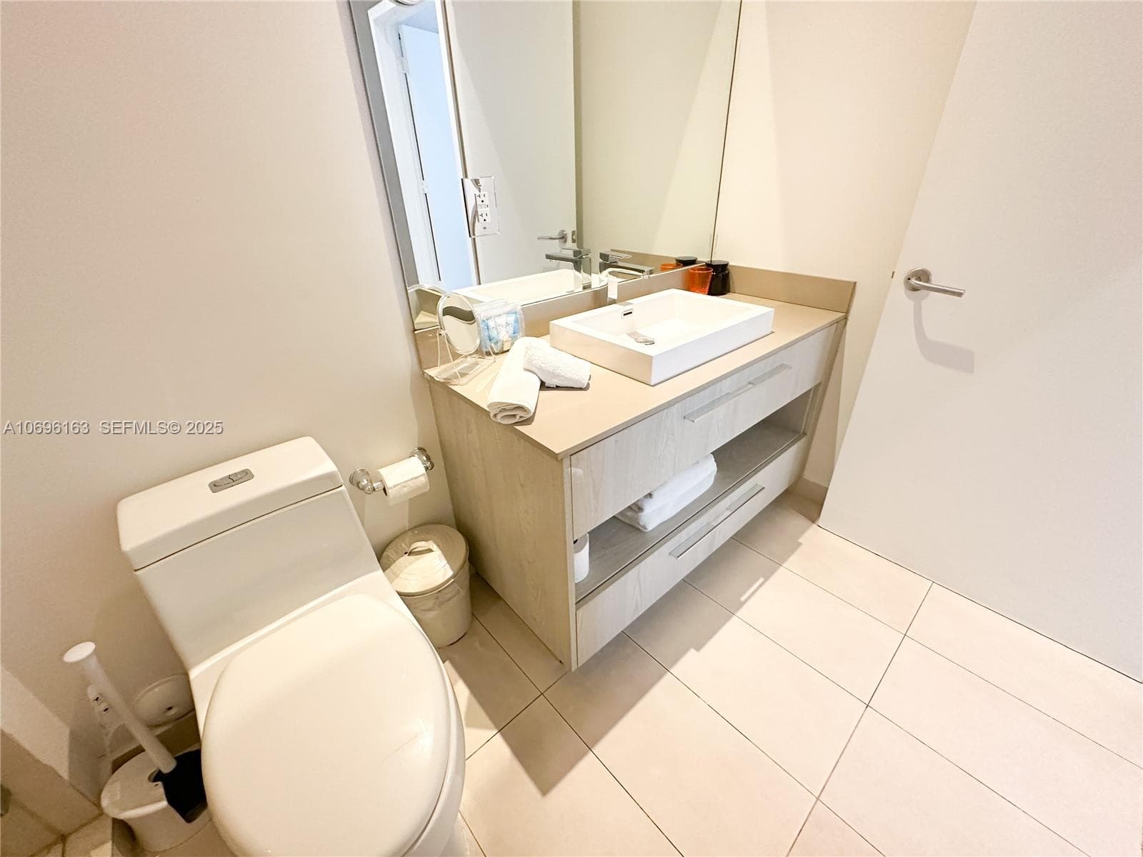 4111 S OCEAN DR 205 photo 14