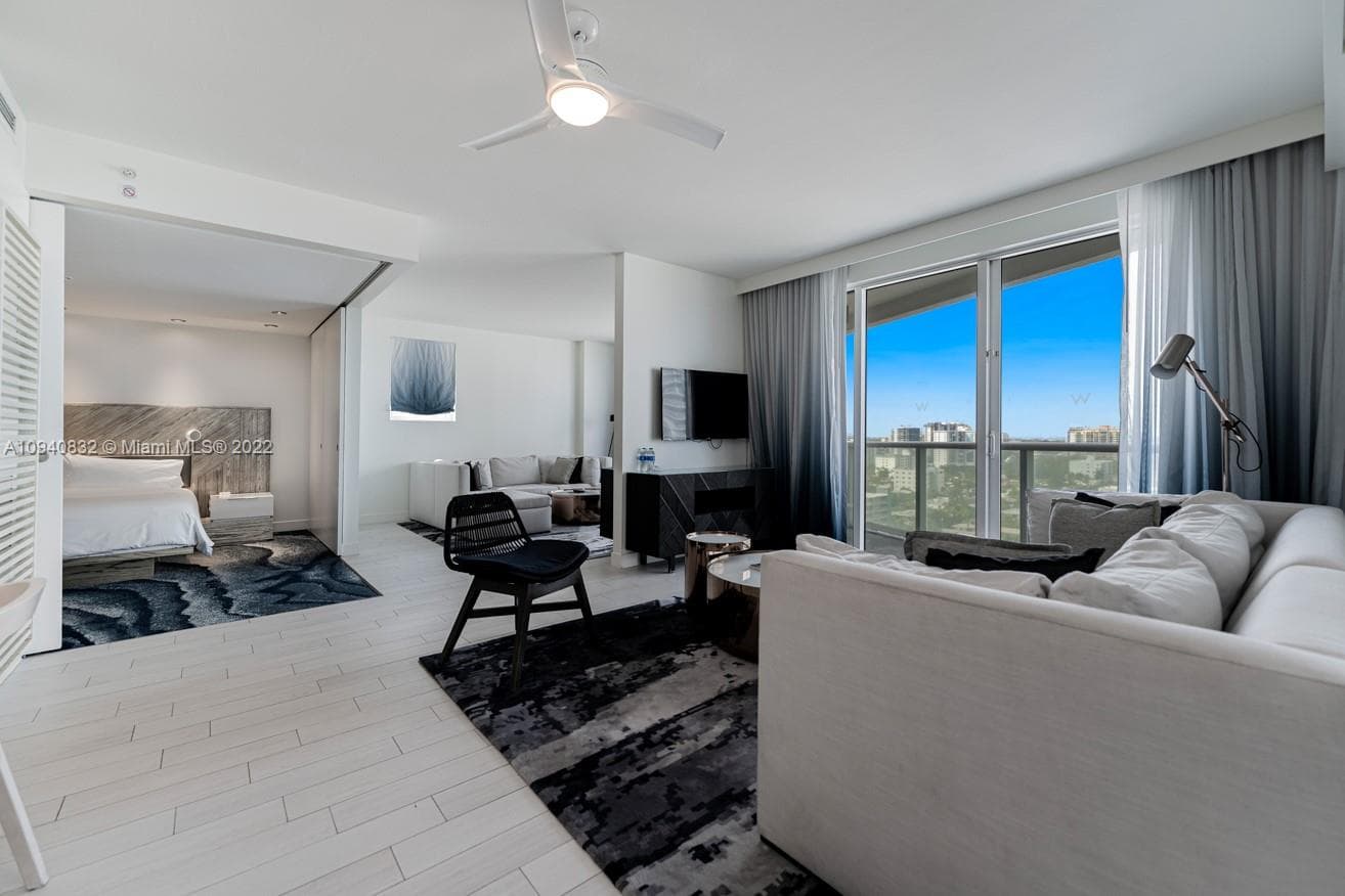 3101 Bayshore Dr 1402 photo 18