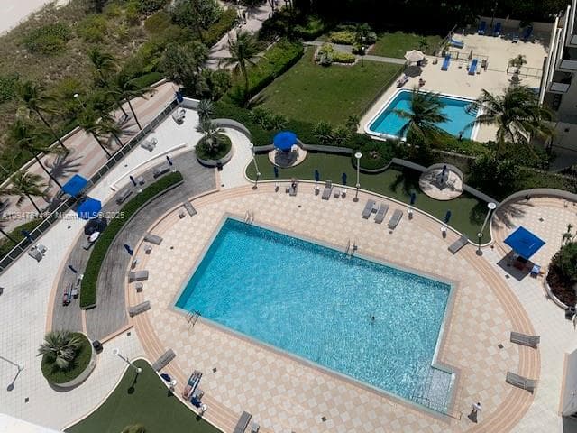 100 Lincoln Rd 1219 photo 13