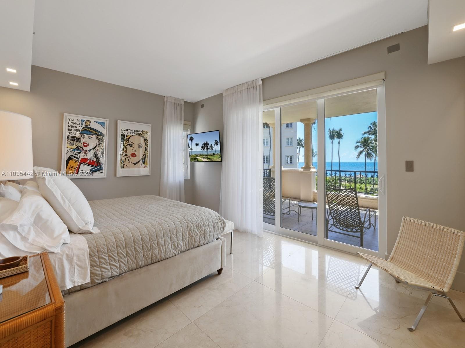 19223 Fisher Island Dr 19223 photo 19