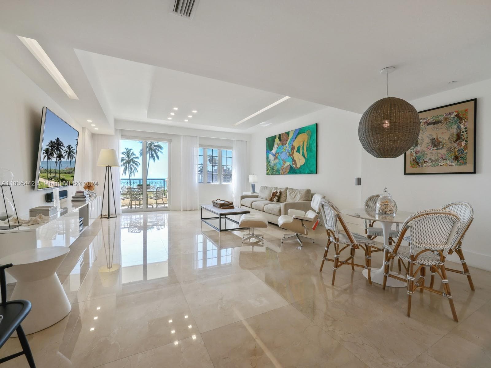 19223 Fisher Island Dr 19223 photo 4