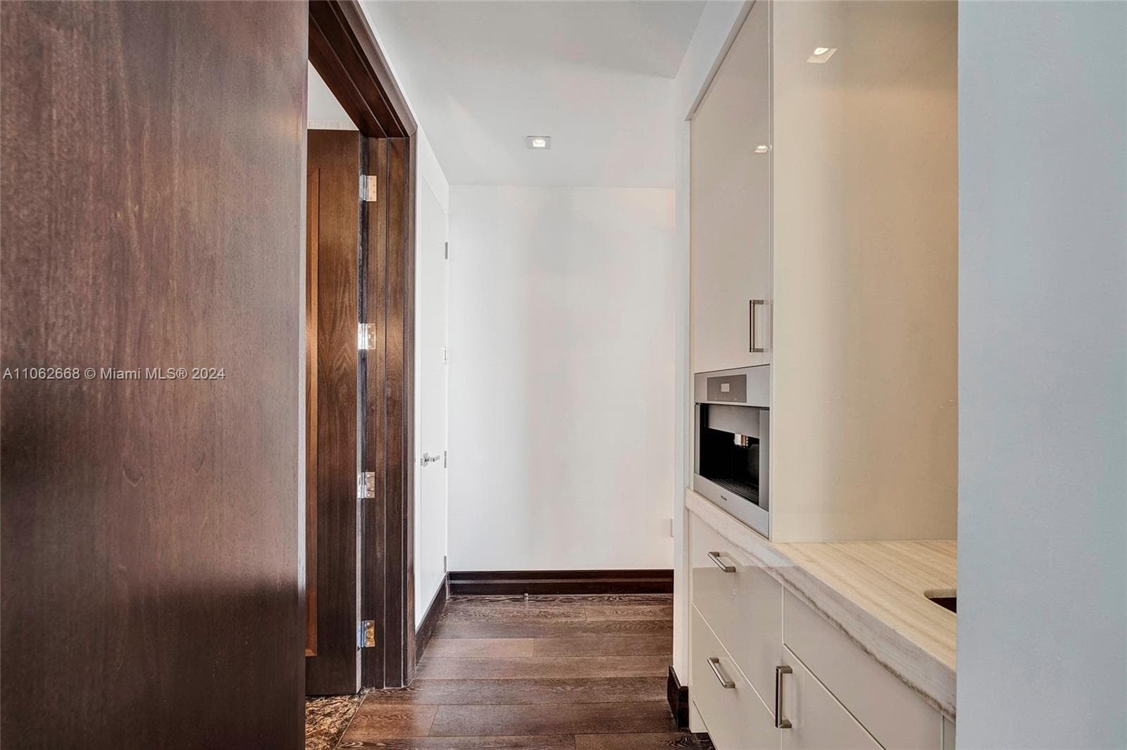 17749 Collins Ave 1402 photo 14
