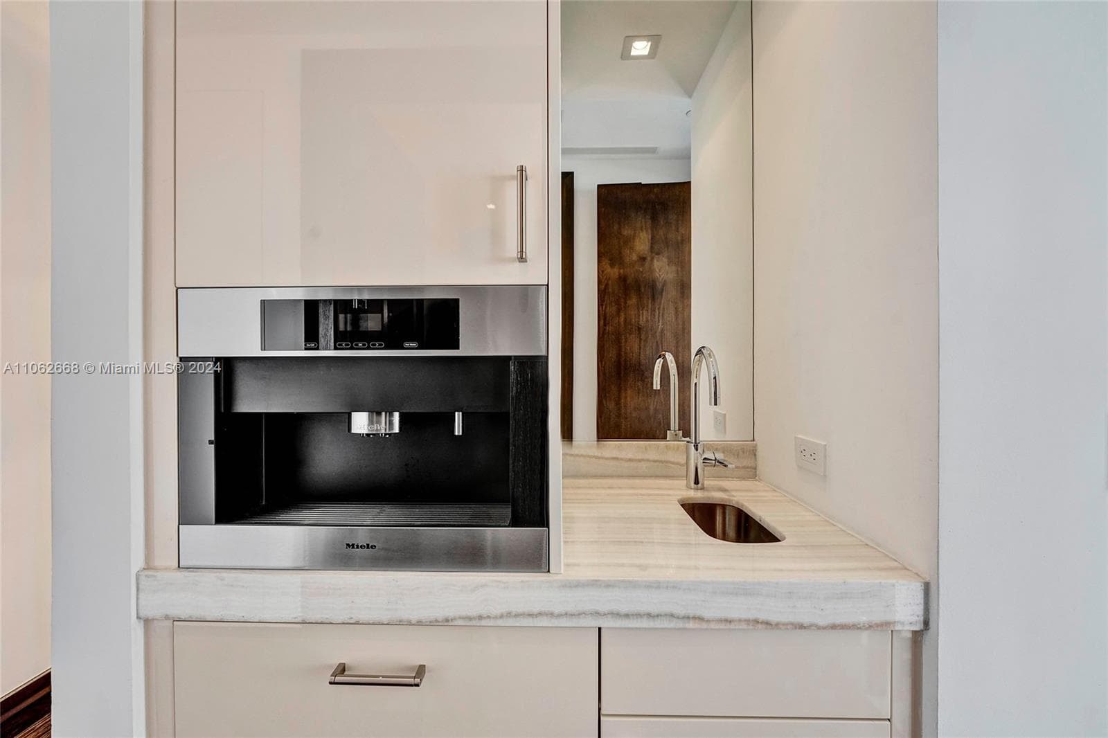 17749 Collins Ave 1402 photo 15