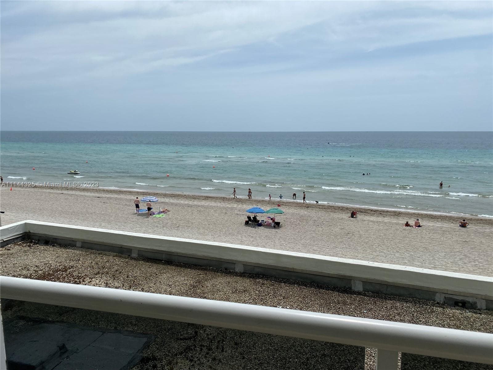 3725 Ocean Dr 1