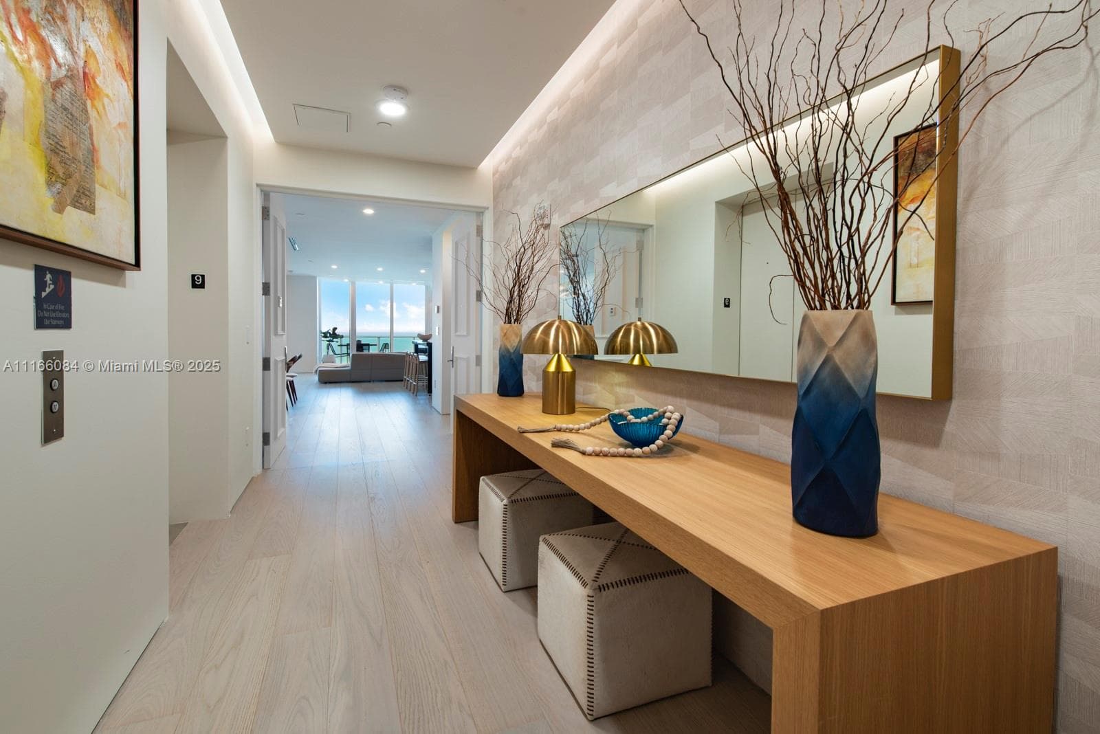 100 Pointe Dr 2
