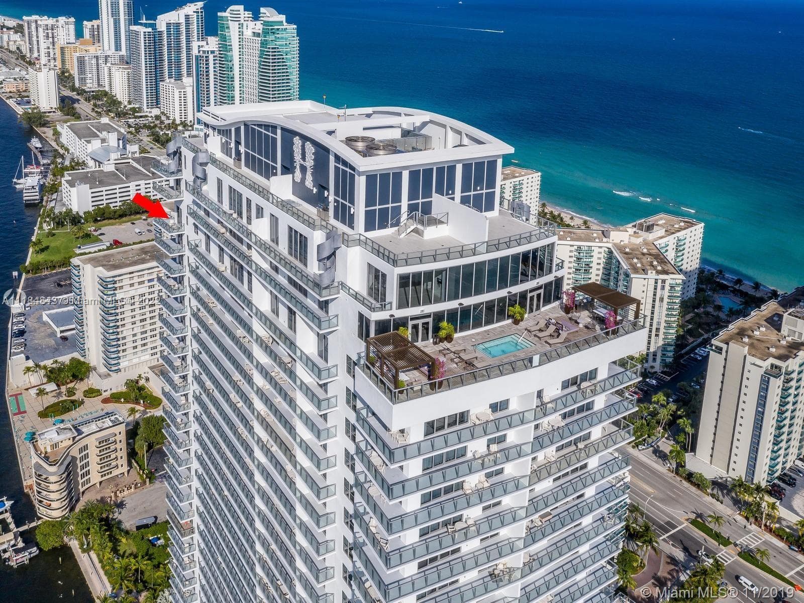 4010 Ocean Dr R1405 photo 23