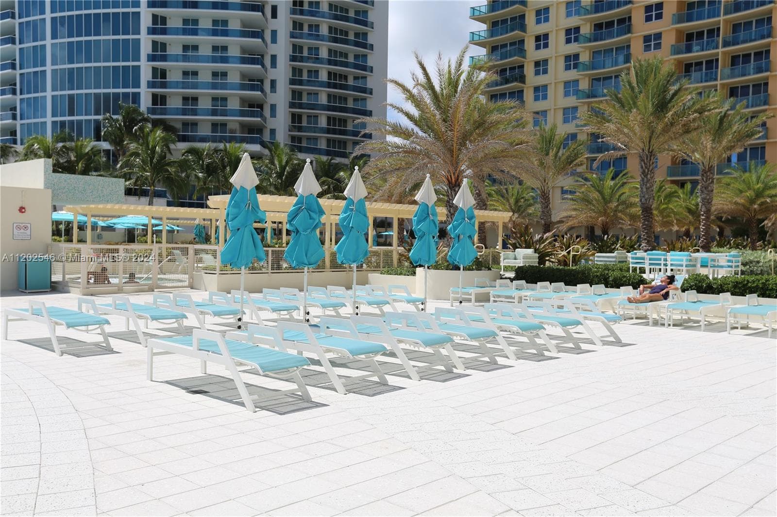 2501 S Ocean Dr PH28 (AVAILABLE JULY) photo 25
