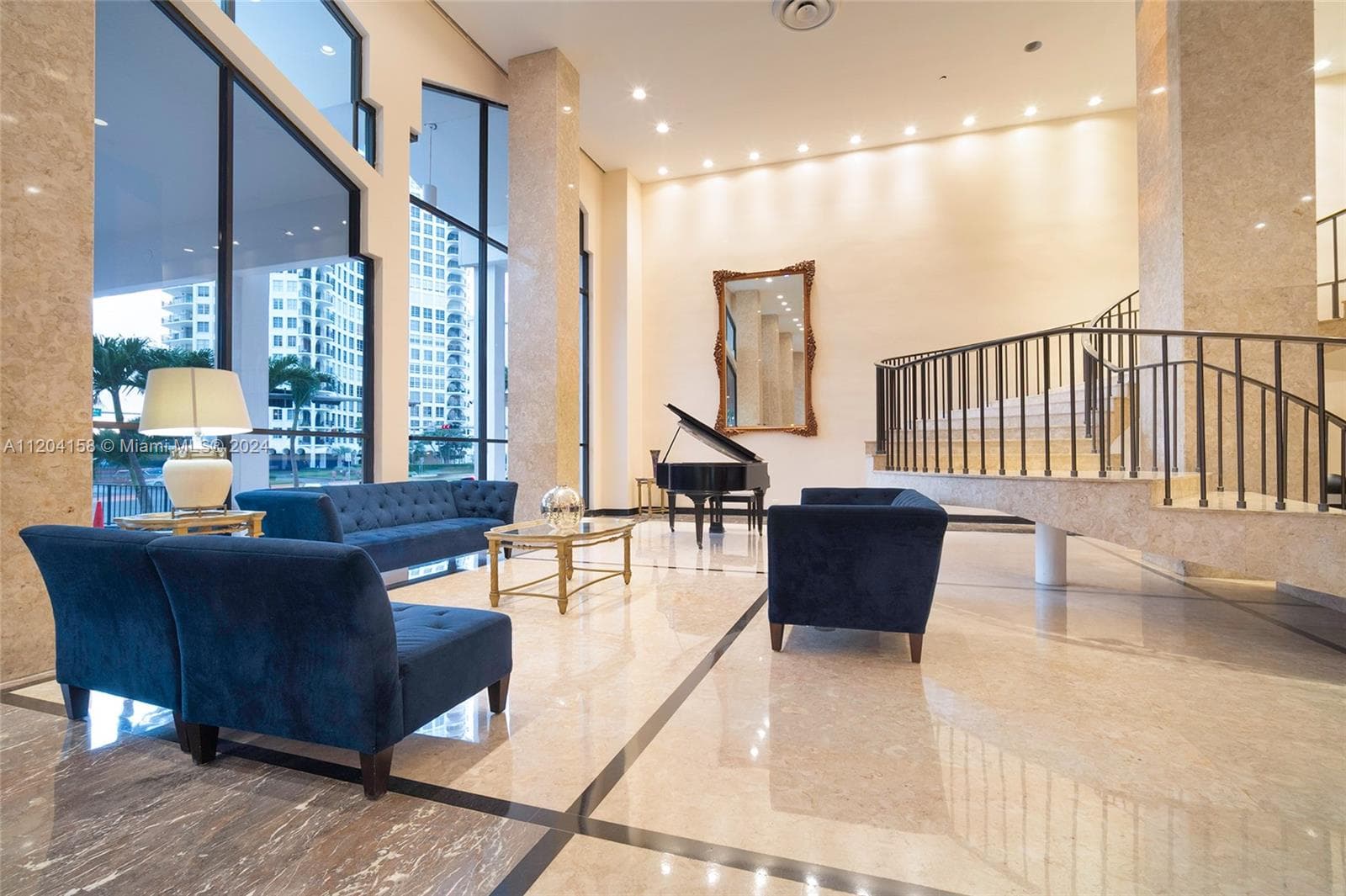 5601 Collins Ave 1603 photo 17