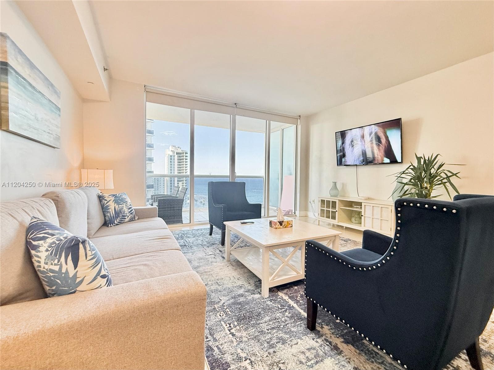1830 S Ocean Dr 1709 photo 8