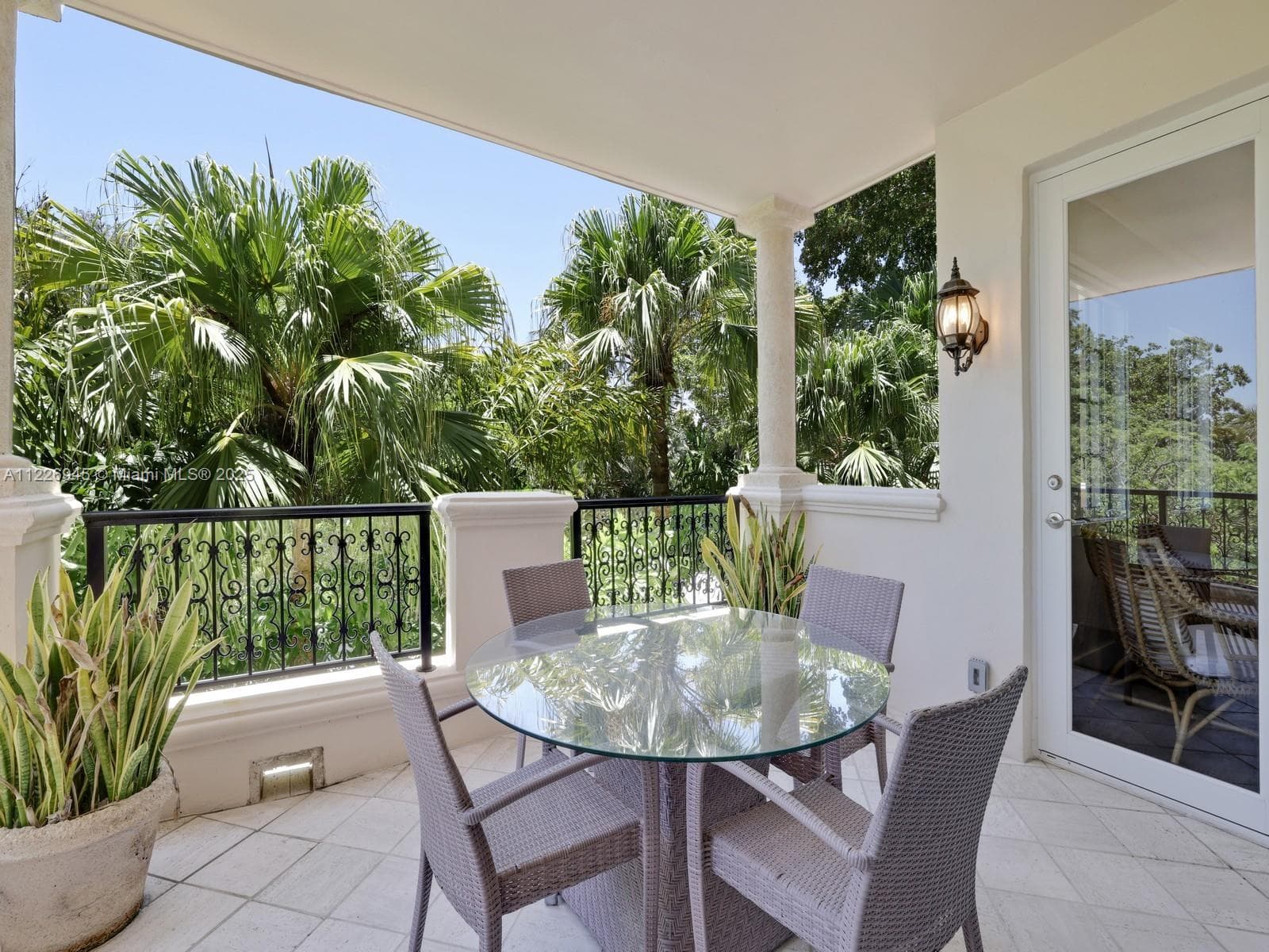 19126 Fisher Island Dr 19126 photo 24