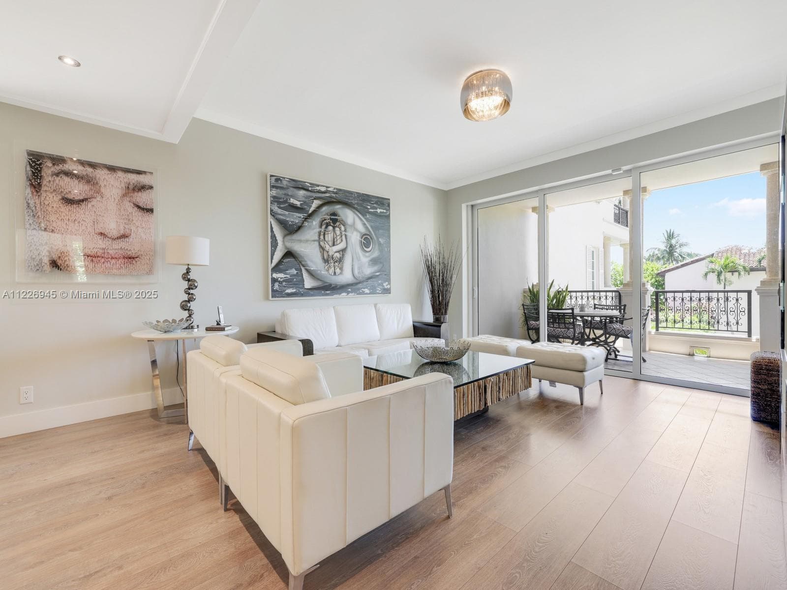 19126 Fisher Island Dr 4