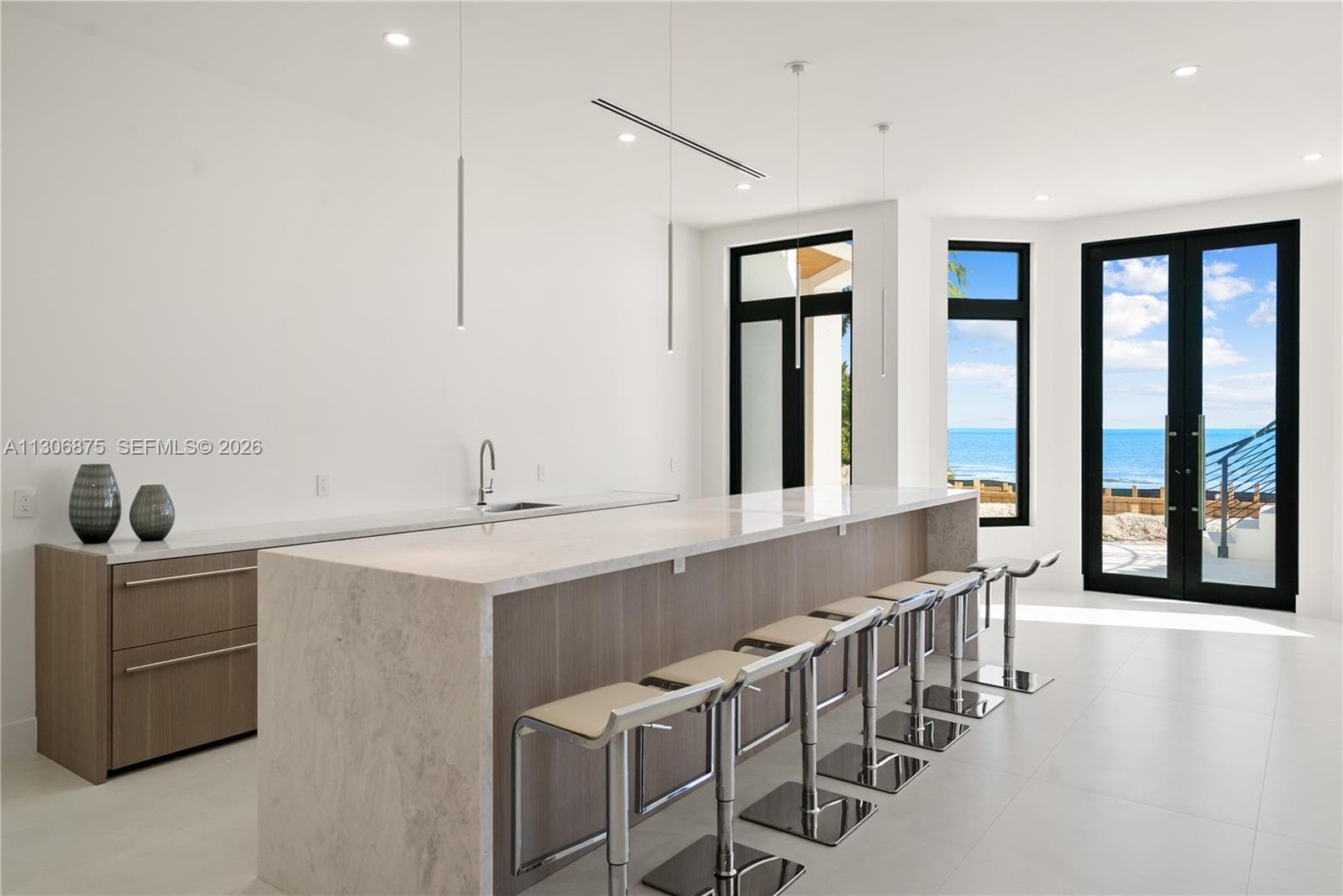 2405 Coco Plum Dr photo 14
