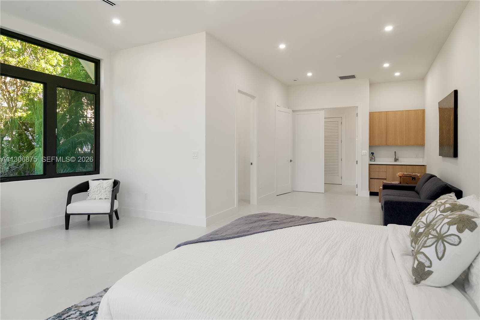 2405 Coco Plum Dr photo 21