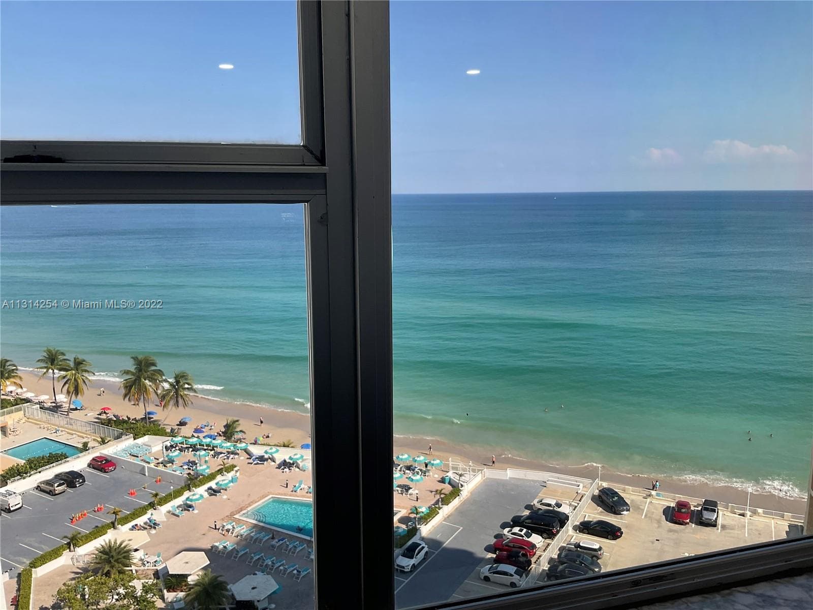3180 Ocean Dr 1503 photo 16