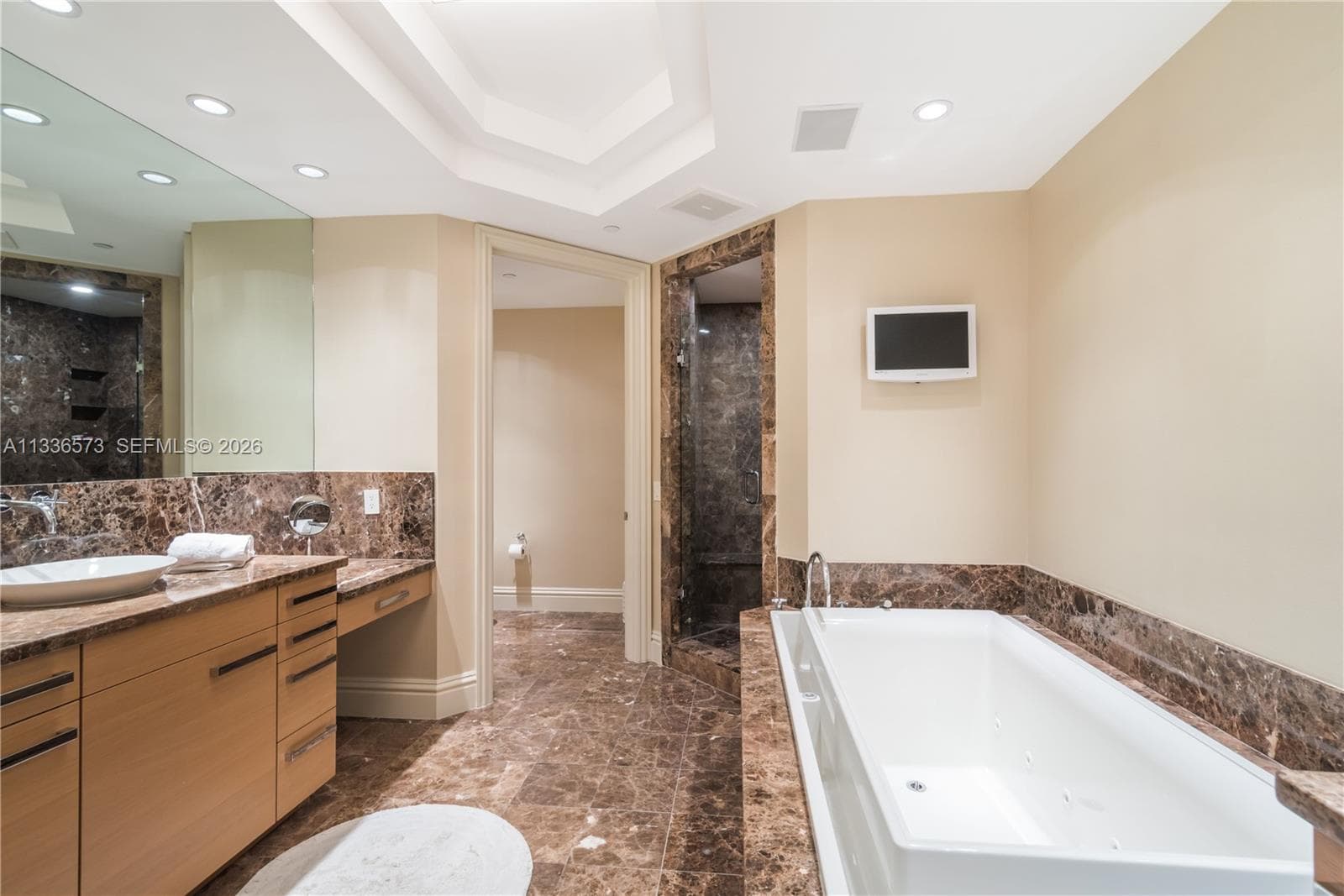 10295 Collins Ave 1202 photo 13