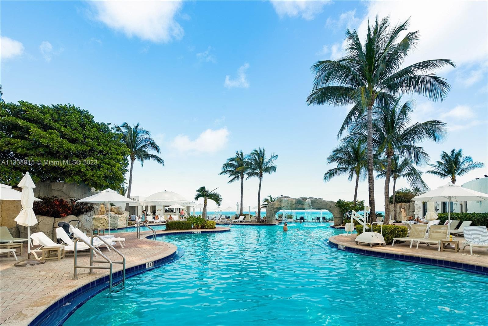 18001 Collins Ave 2109 photo 21