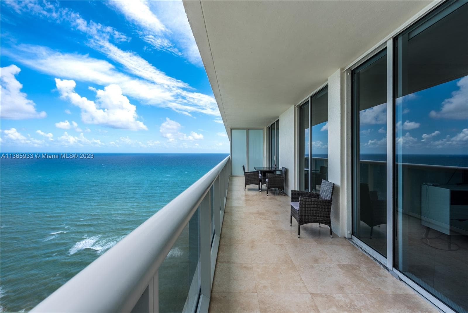 1830 S Ocean Dr Available 3511 photo 24