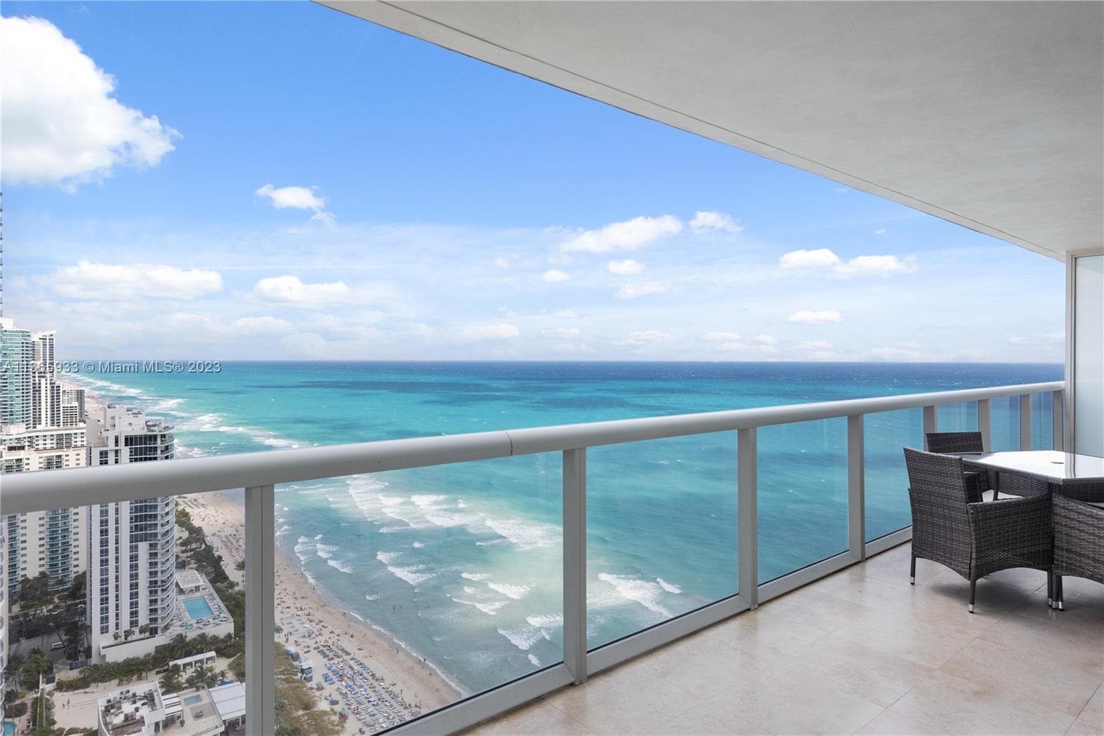 1830 S Ocean Dr Available 3511 photo 4