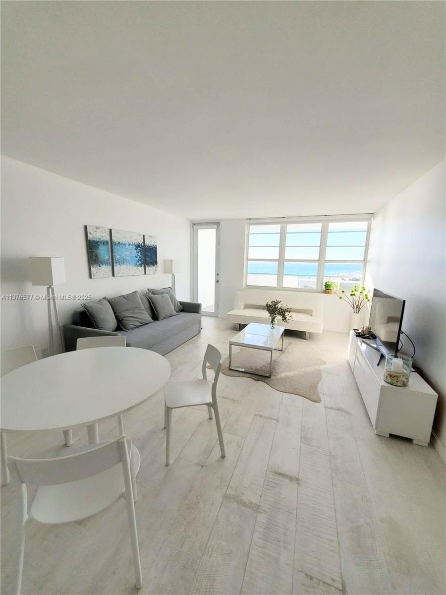 100 Lincoln Rd 1244 photo 9