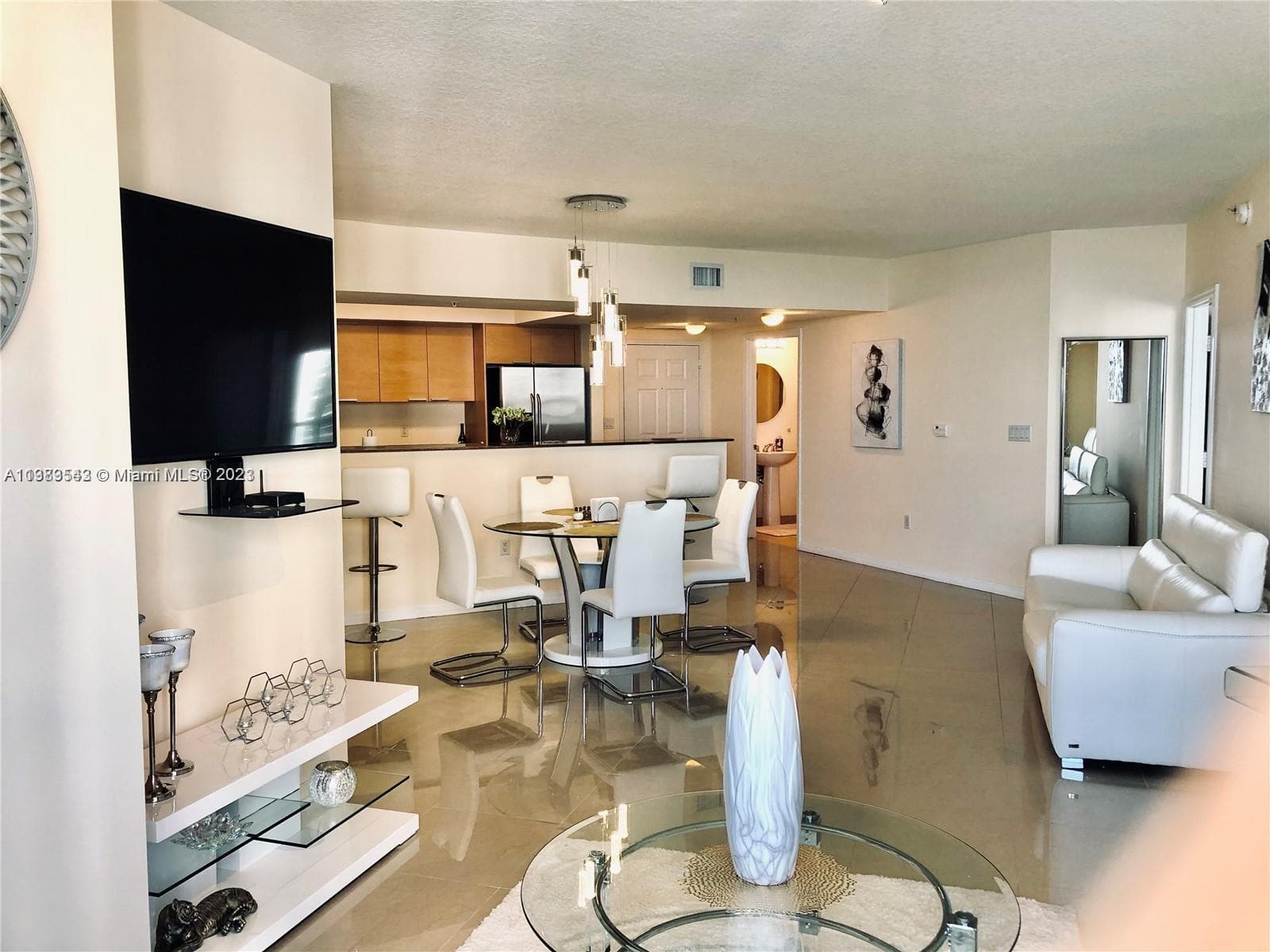 16699 Collins Ave 1705 photo 7