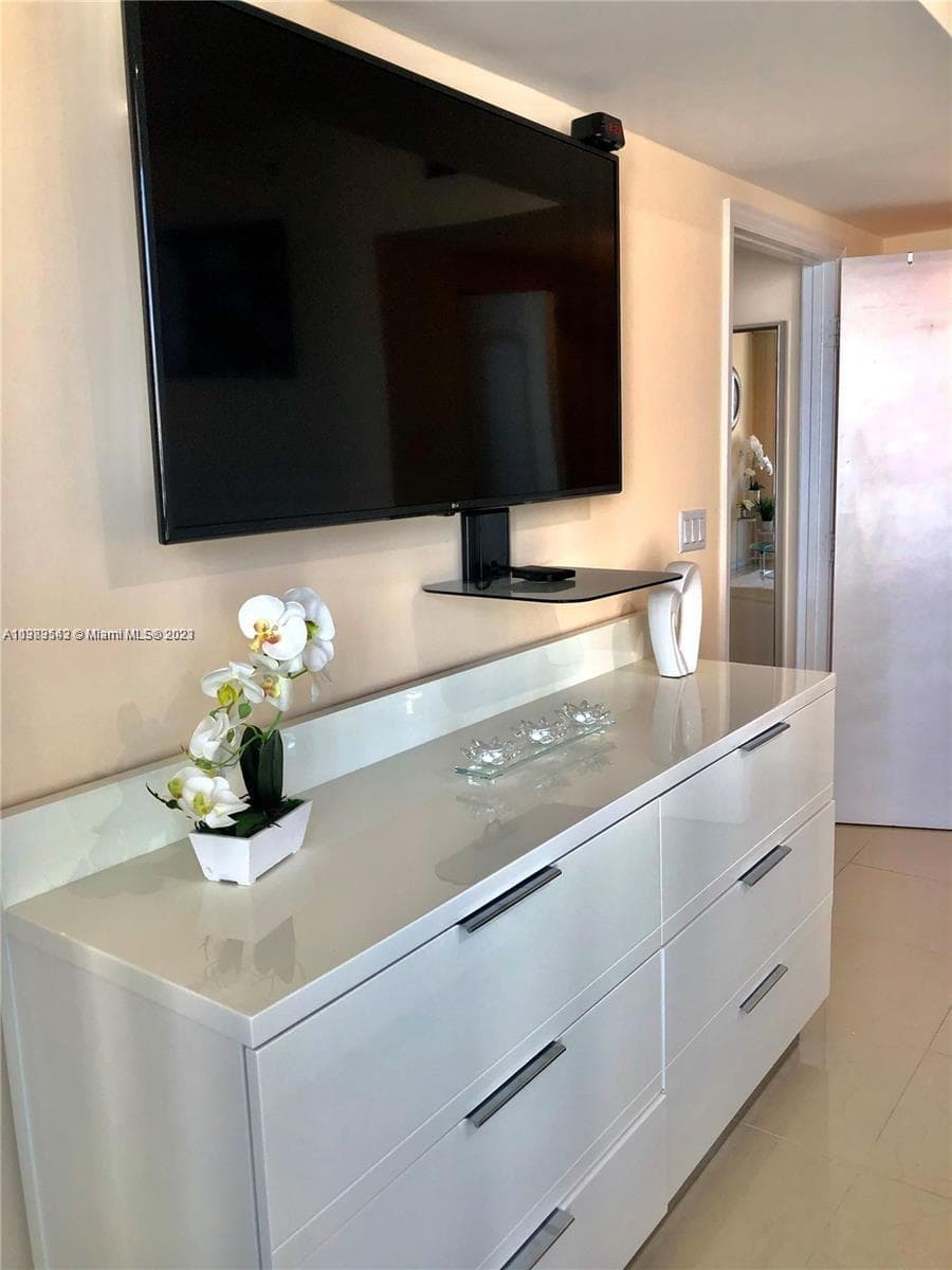 16699 Collins Ave 1705 photo 24