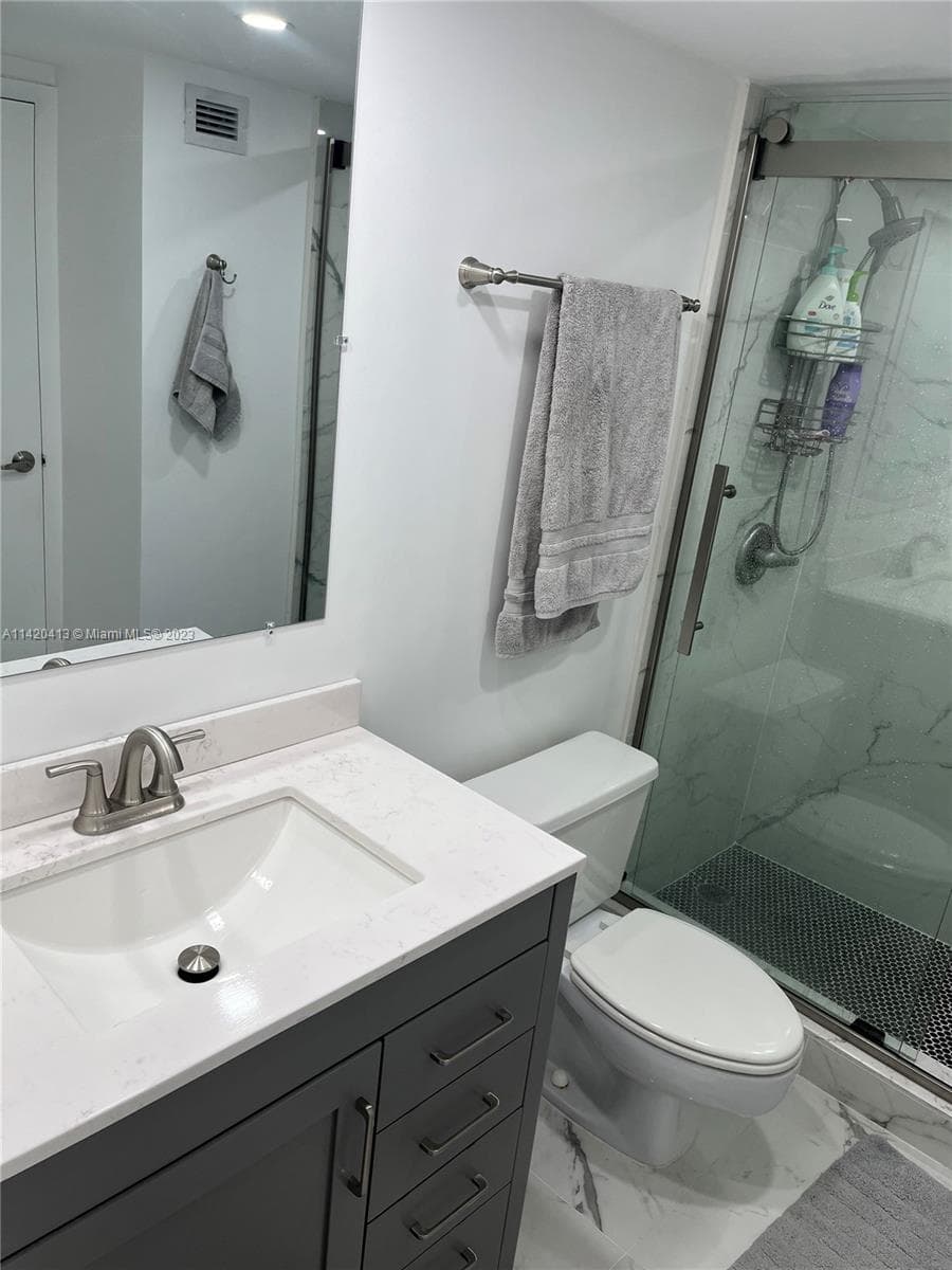 2030 S Ocean Dr 1602 photo 4