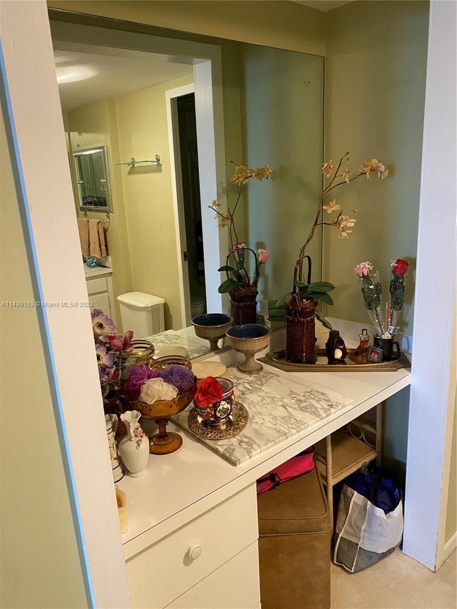3430 Galt Ocean Dr 712 photo 18