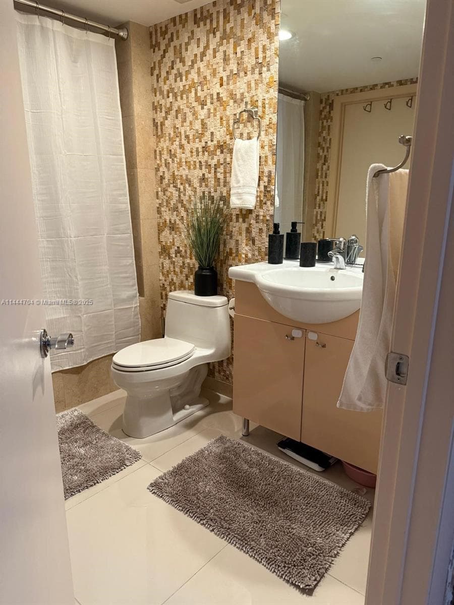 1830 S Ocean Dr 1107 photo 16
