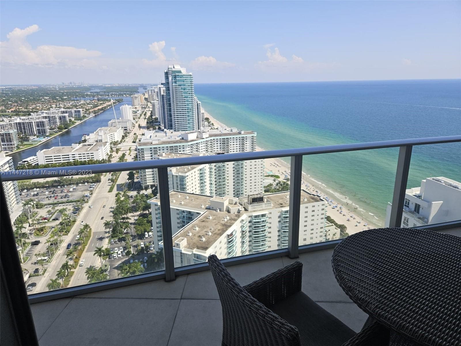 4111 Ocean Dr 1