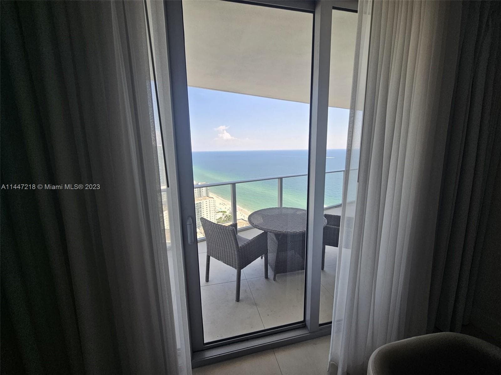 4111 Ocean Dr 3308 photo 10