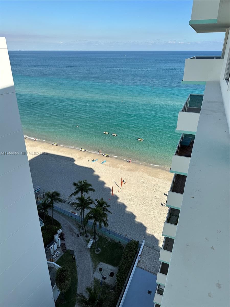 3725 S Ocean Dr 1503 photo 24