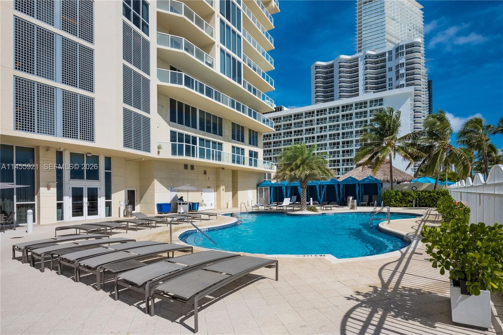 16699 Collins Ave 2501 photo 23