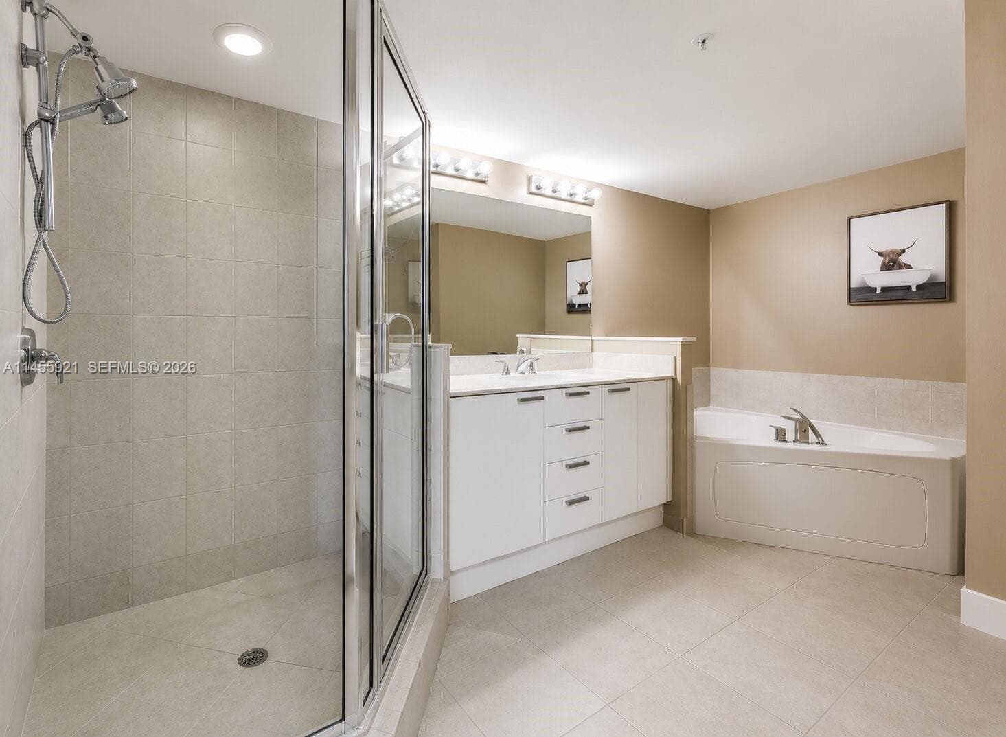 16699 Collins Ave 2501 photo 11