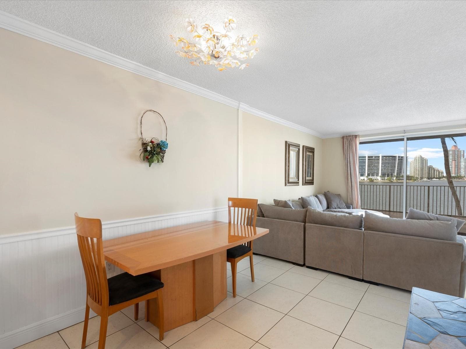 18260 N Bay Road 304 photo 12