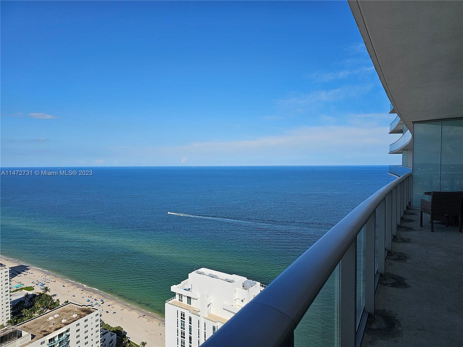4111 Ocean Dr 3608 photo 17