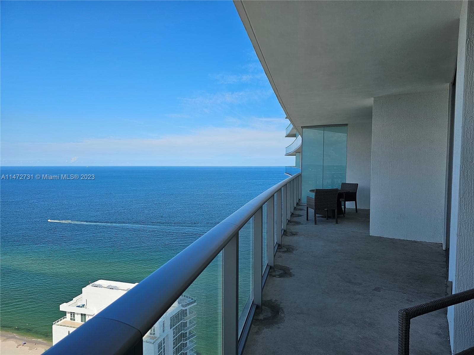 4111 Ocean Dr 3608 photo 18