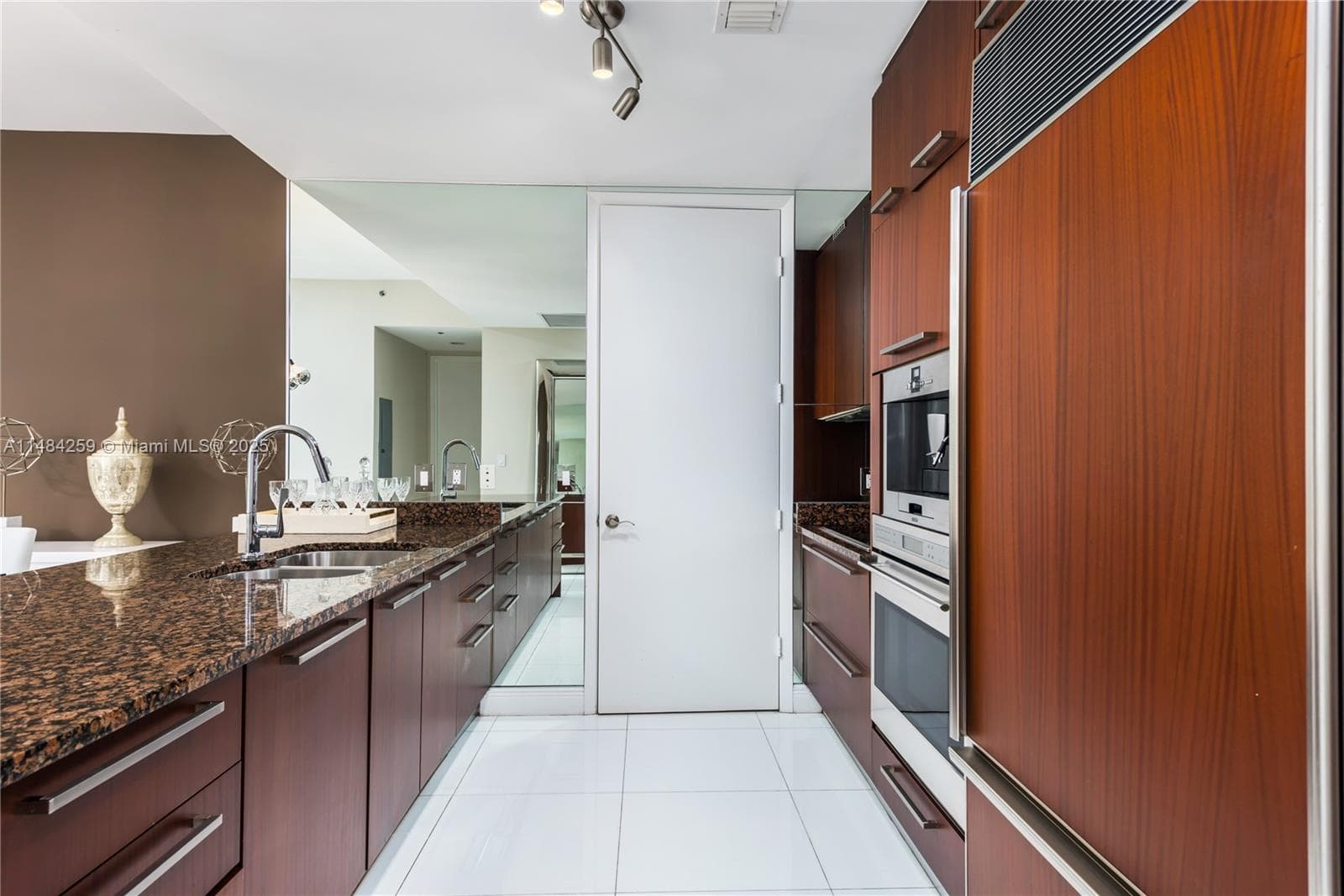 15811 Collins Ave 1702 photo 21