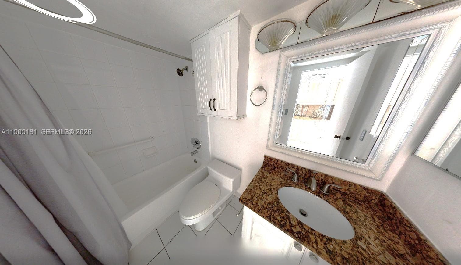 19201 COLLINS AV 432 photo 21