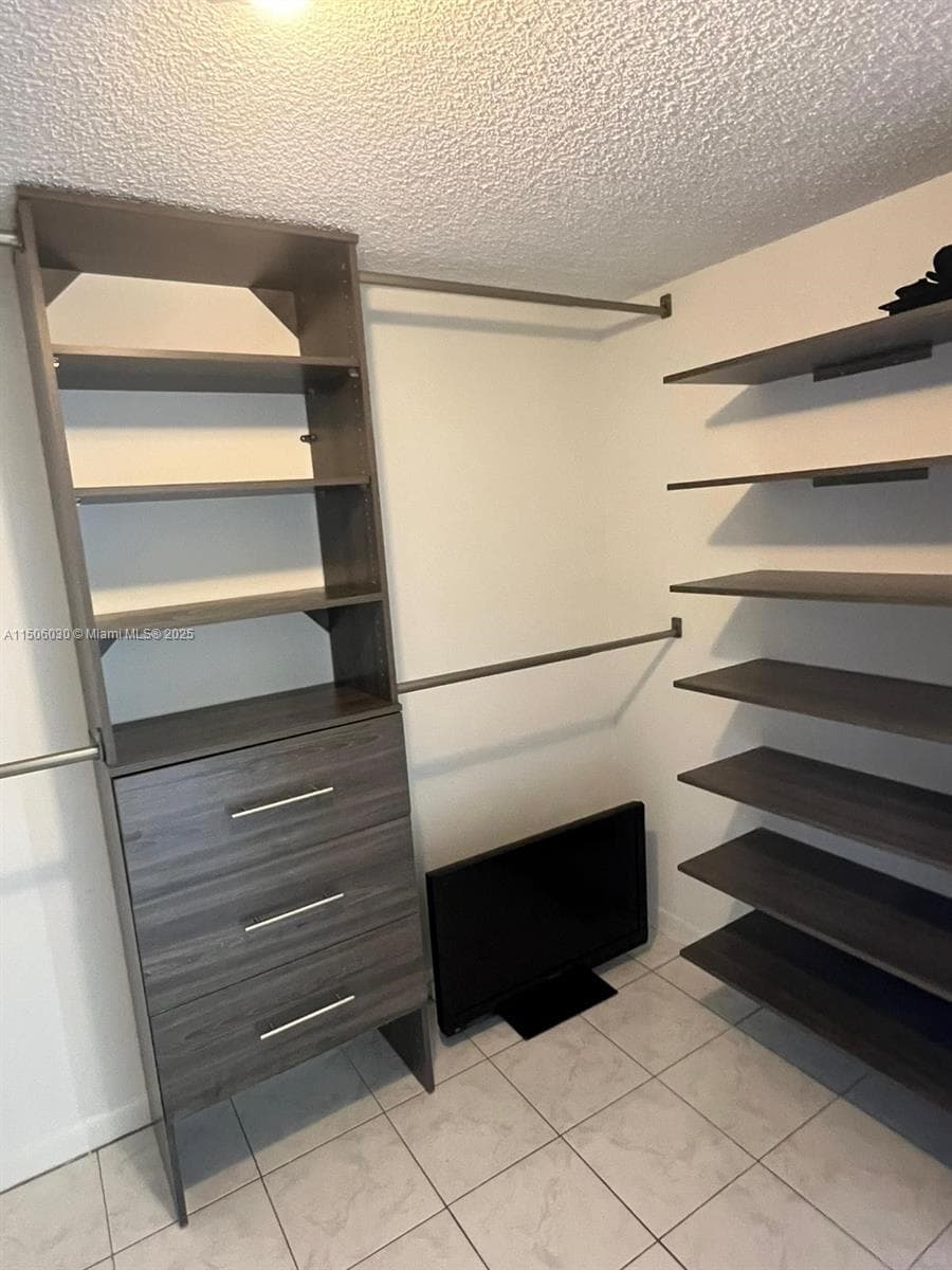 290 174th St 702 photo 18