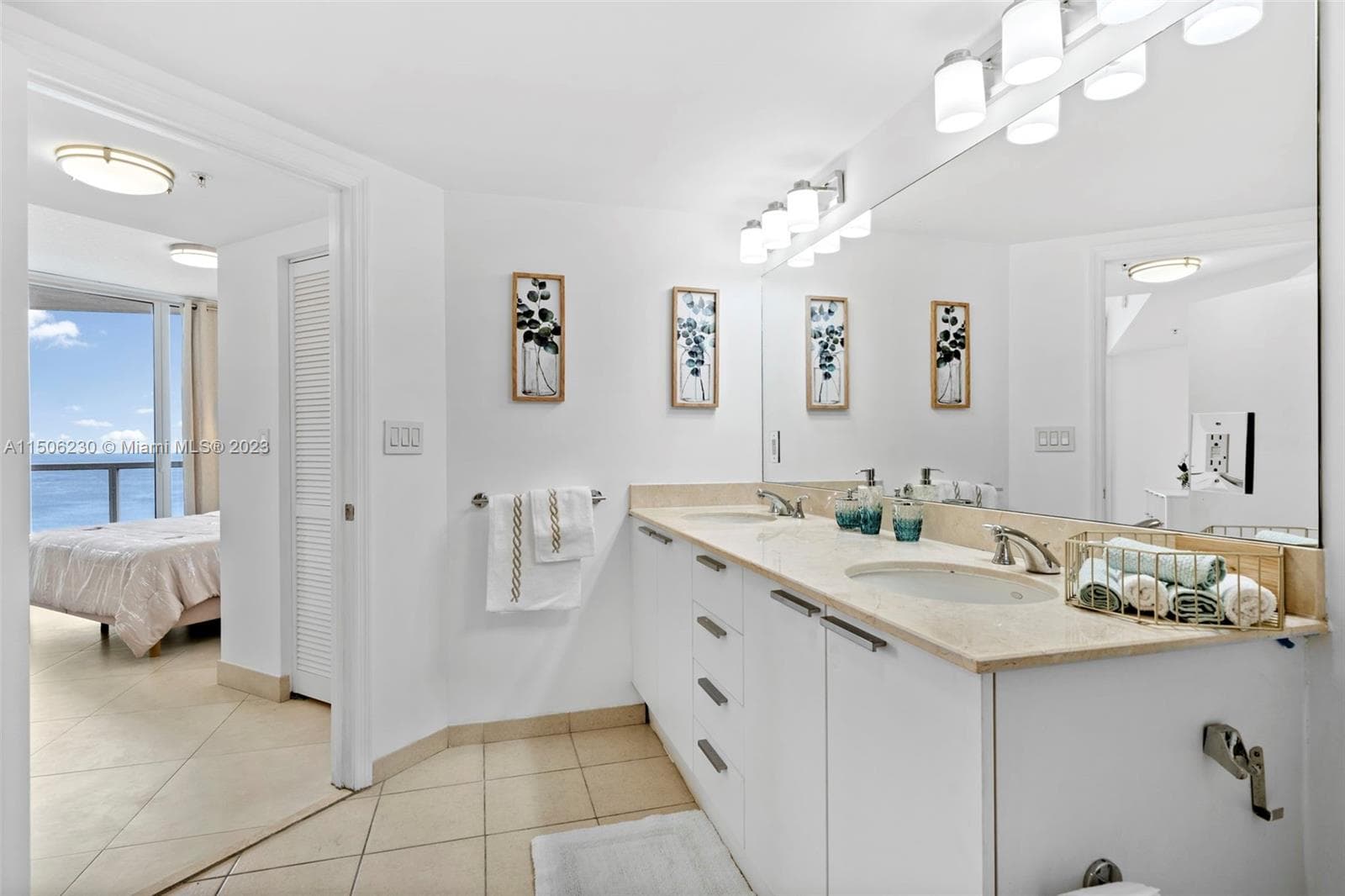 16699 Collins Ave 1710 photo 15
