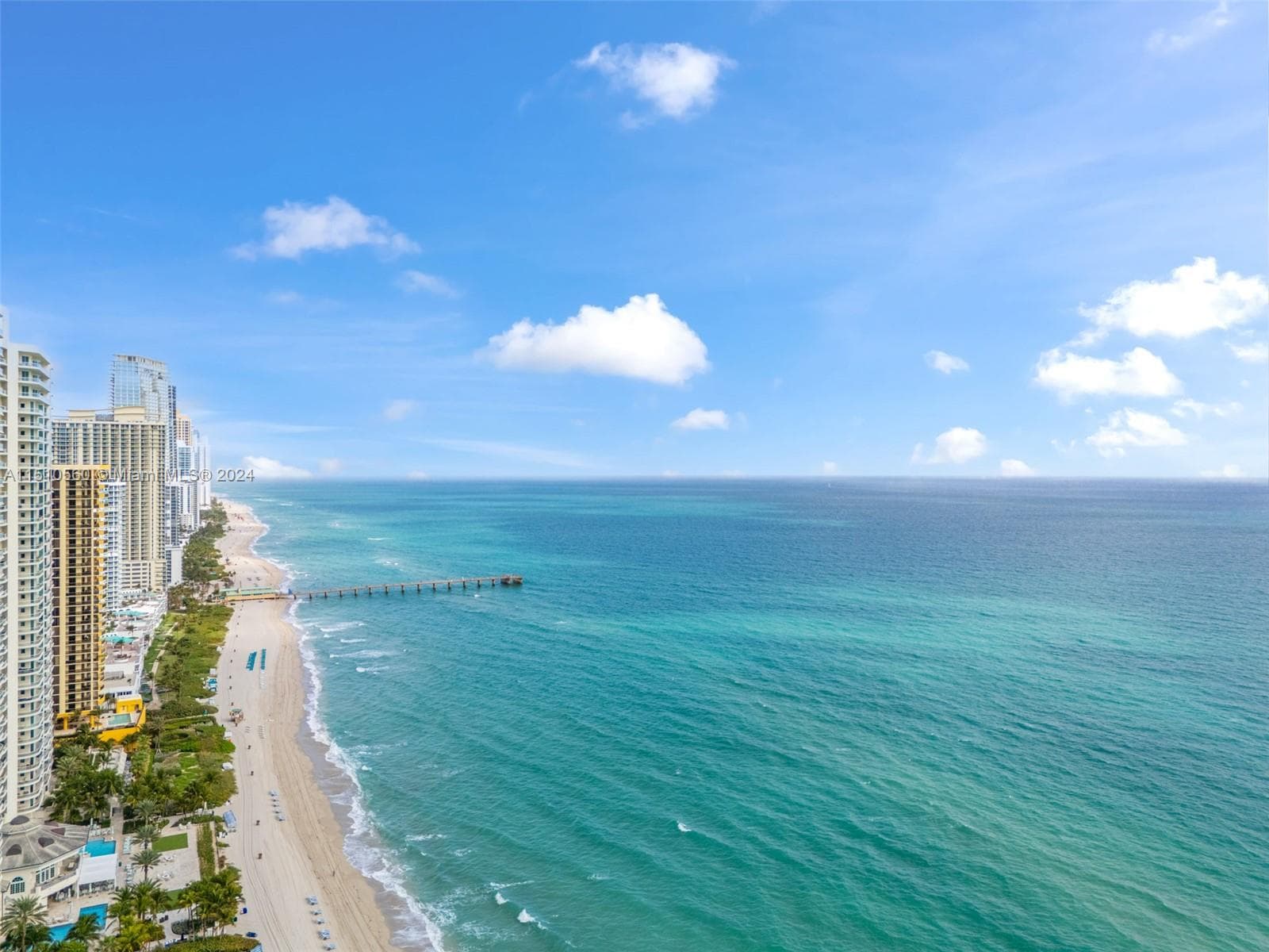 15901 Collins Ave 3