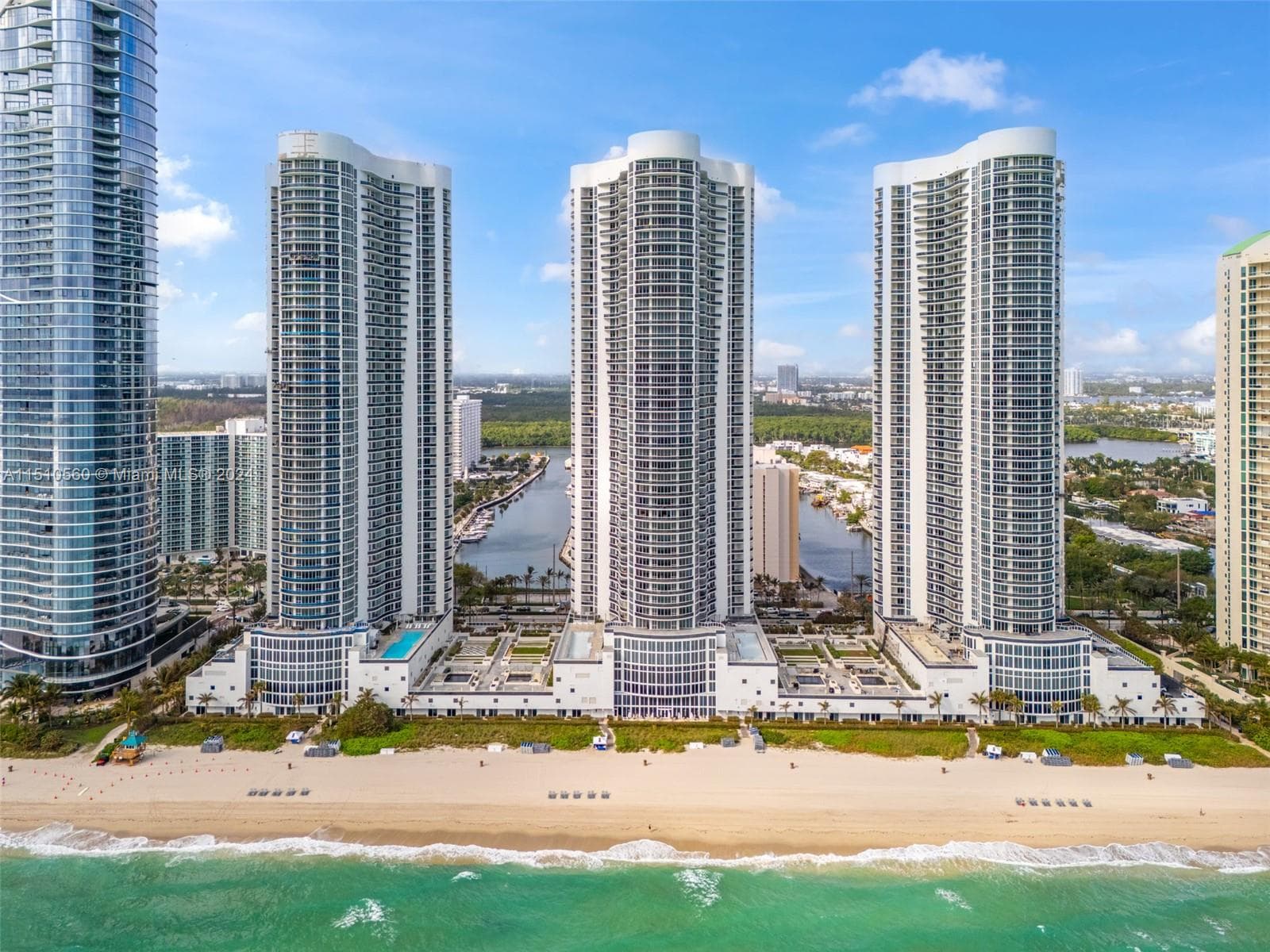 15901 Collins Ave 1