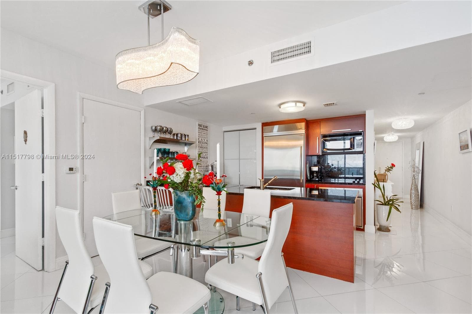 1830 Ocean Dr 2