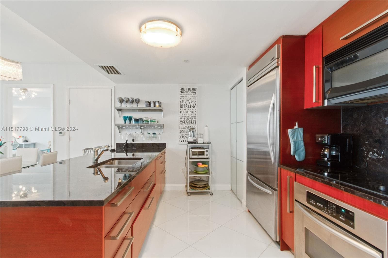 1830 Ocean Dr UP5010 photo 6