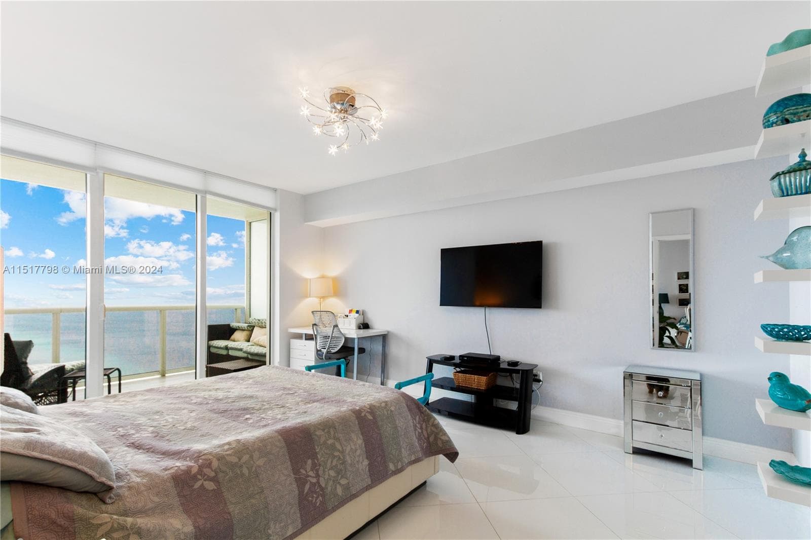 1830 Ocean Dr UP5010 photo 12
