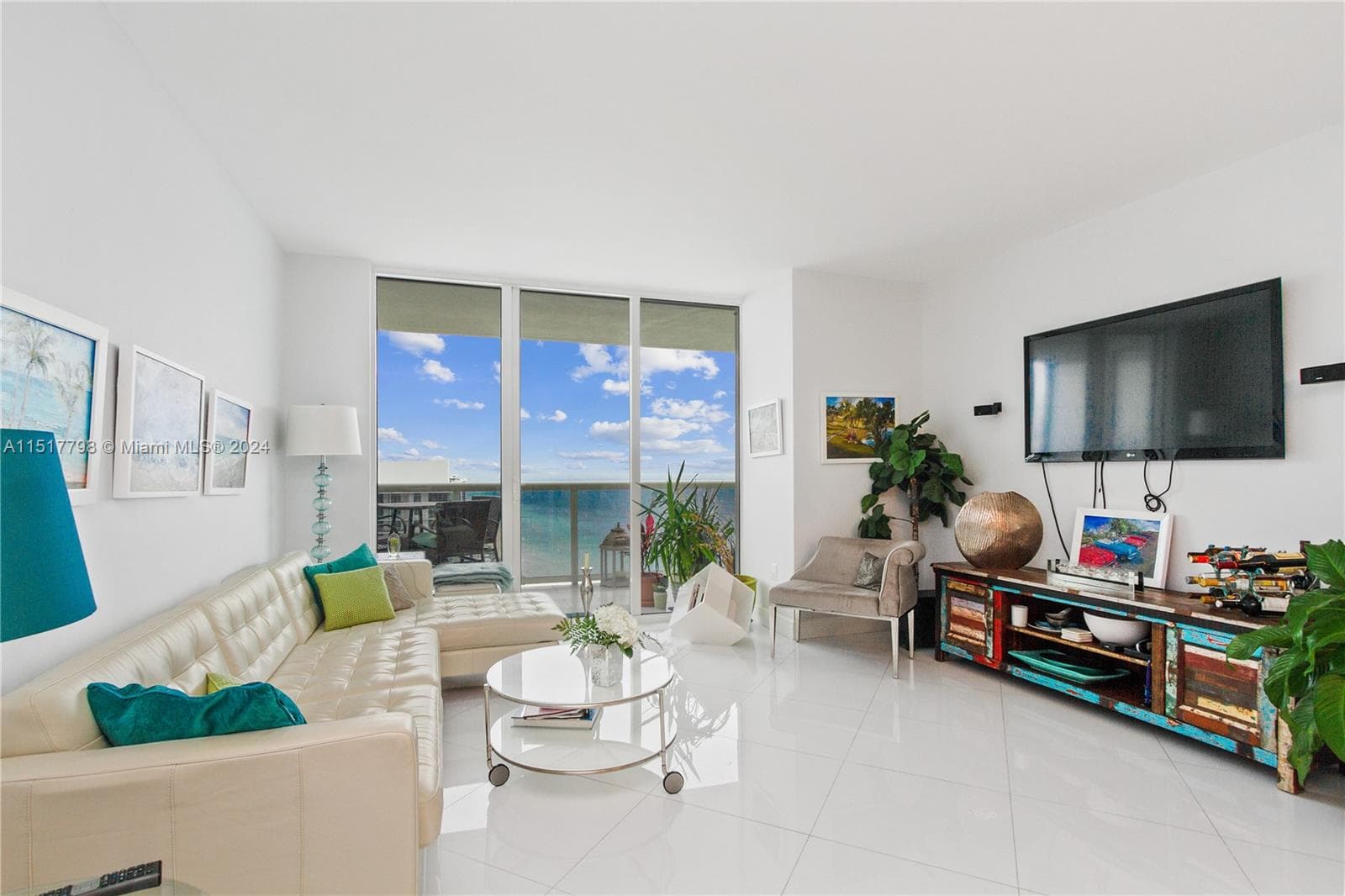 1830 Ocean Dr 3