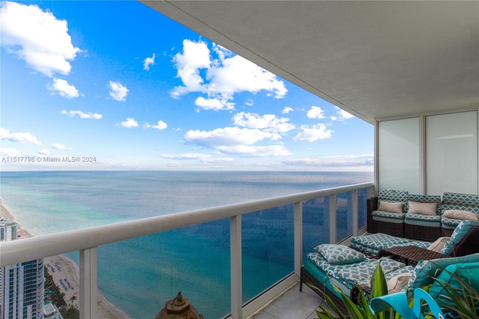1830 Ocean Dr UP5010 photo 9